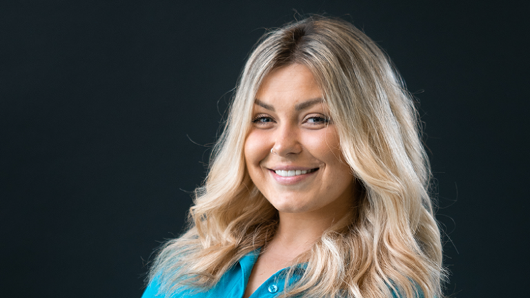 Team Dr. Strohkendl Zahnarzt Stuttgart Vaihingen Möhrigen Jennifer